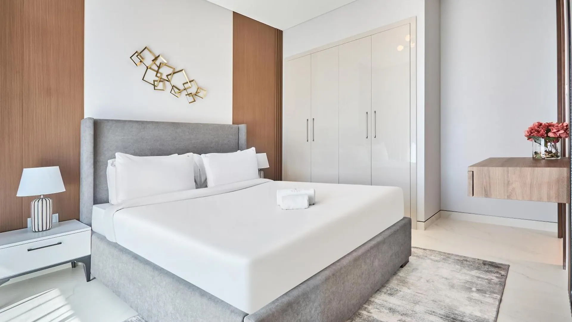 Stay By Latinem Luxury 1Br Holiday Home Cvg 2409 Near Burj Khalifa Dubai 0*,
